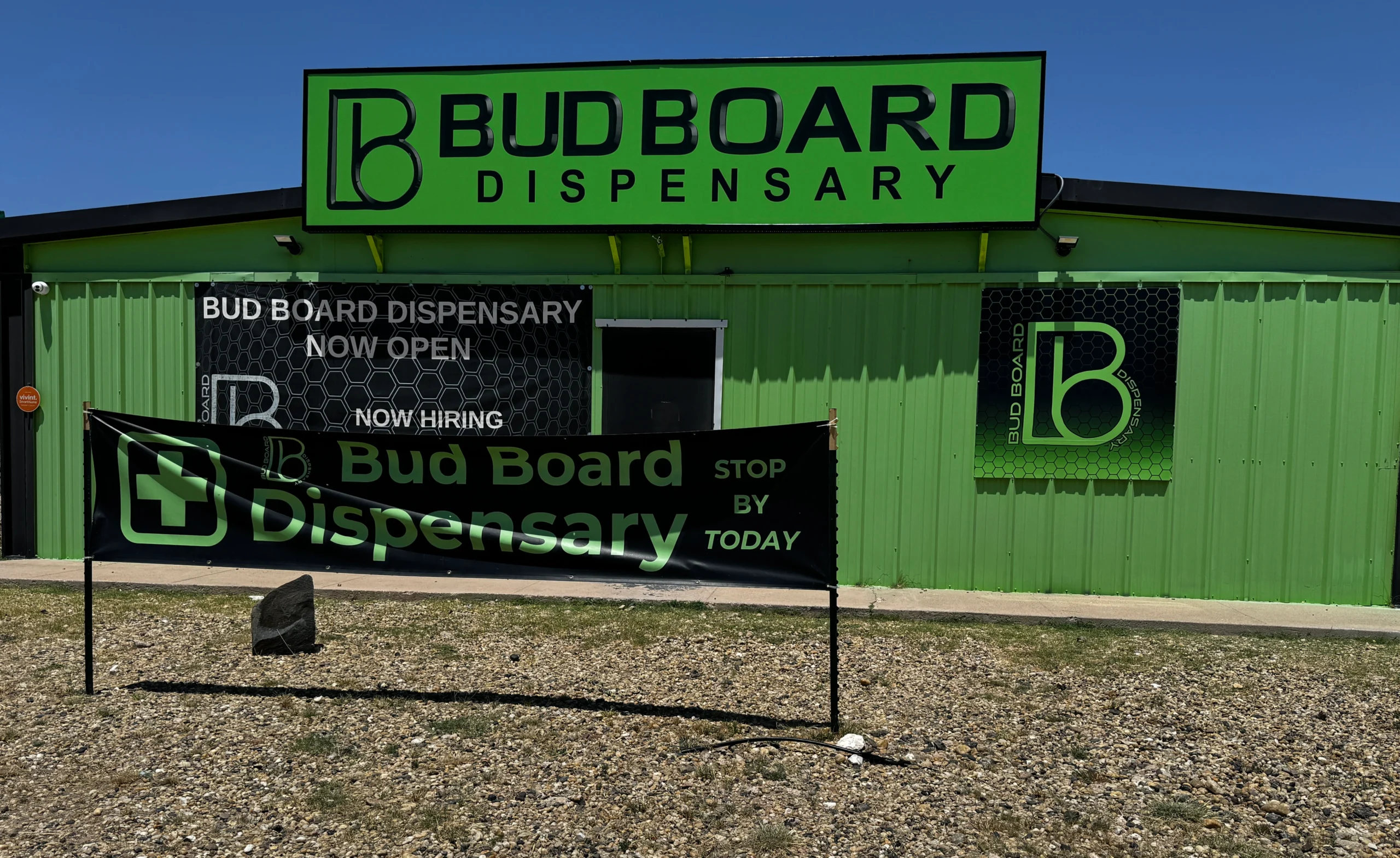 Bud Board Dispensary Hobbs exterior on West Marland Boulevard in Hobbs New Mexico